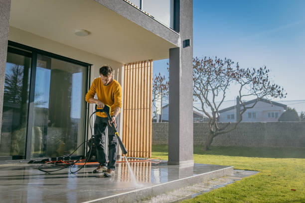 Best Sidewalk and Walkway Cleaning  in Gonzales, TX
